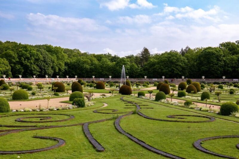 From Tours: Chambord, Chenonceau & Lunch at Family Chateau - Practical Tips for Your Day