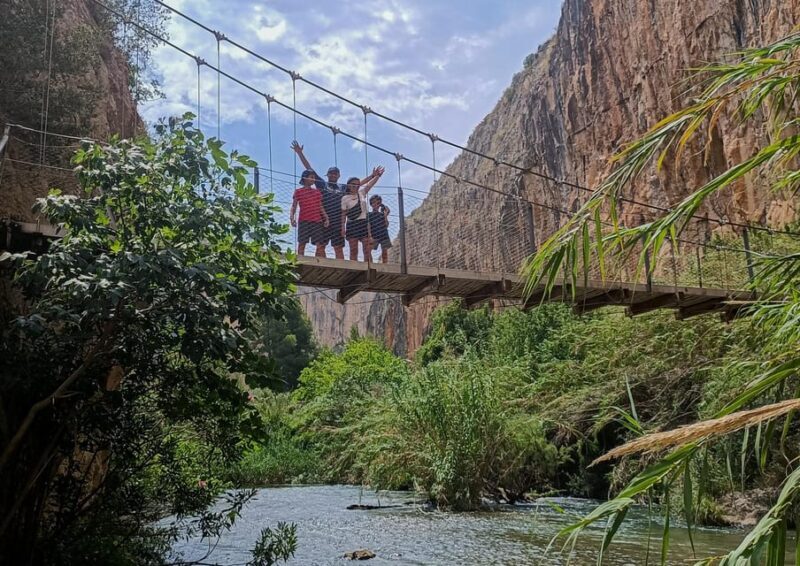From Valencia: Chulilla, Turia Canyon, Hanging bridges... - Key Points