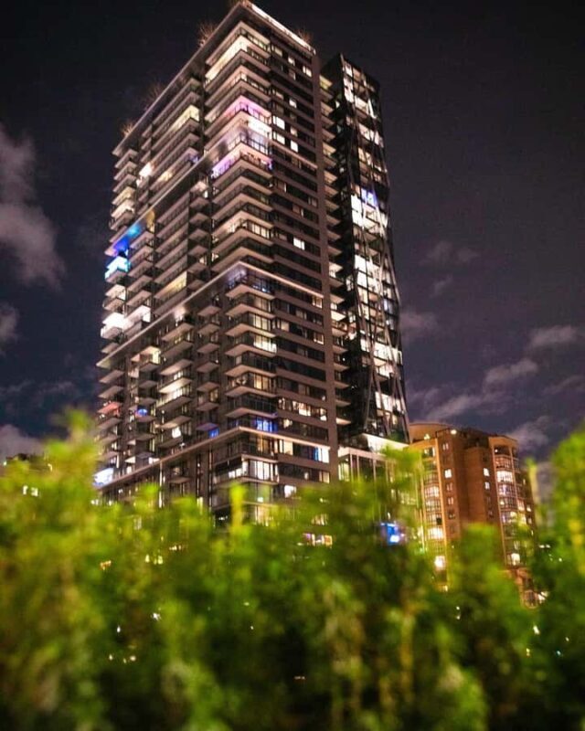 From Vancouver: Professional Photoshoot & Tour - An In-Depth Look at the Tour Experience