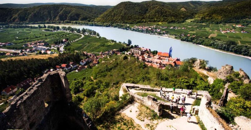 From Vienna: Wachau Valley Day Tour with Wine Tasting - Weather & Season Considerations