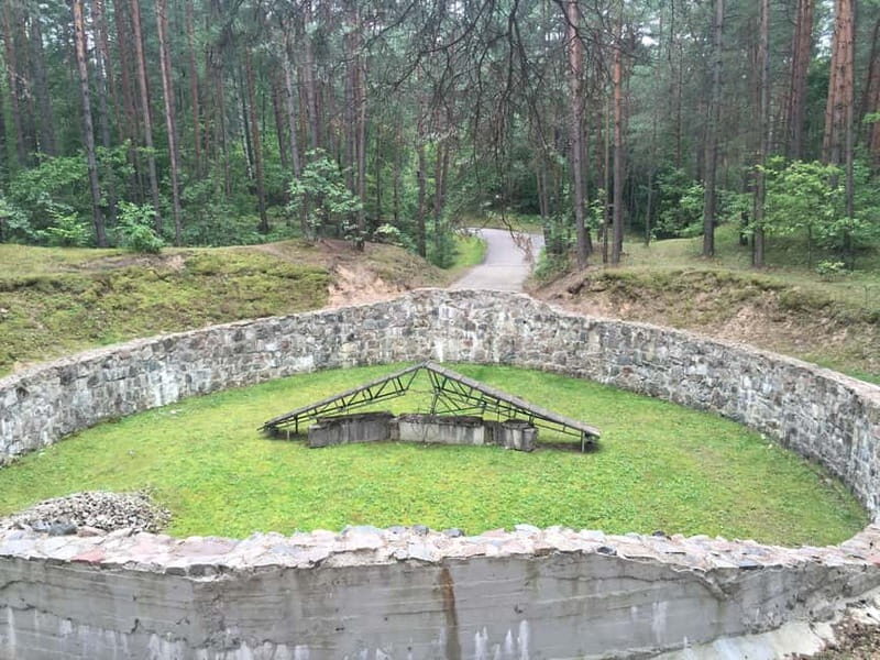 From Vilnius: Trakai Castle and Paneriai Memorial Tour - A Journey Through Lithuanian Memory and Majesty