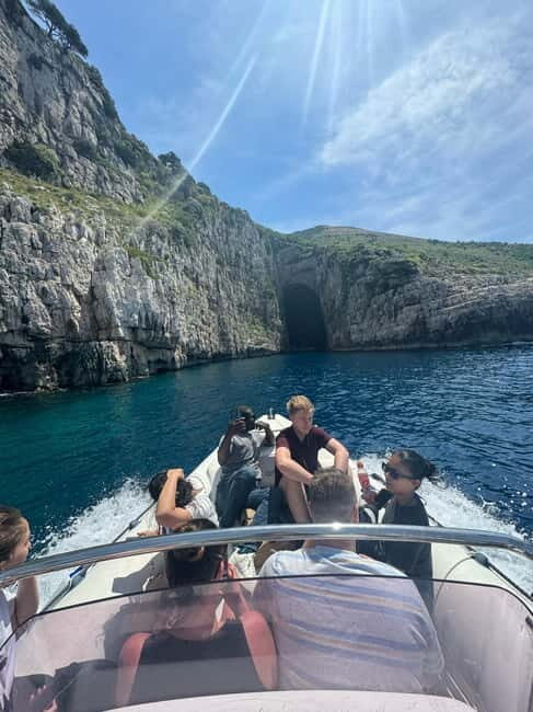 From Vlore: Haxhi Ali Cave&Karaburun Speedboat Tour - Karaburun Peninsula Break