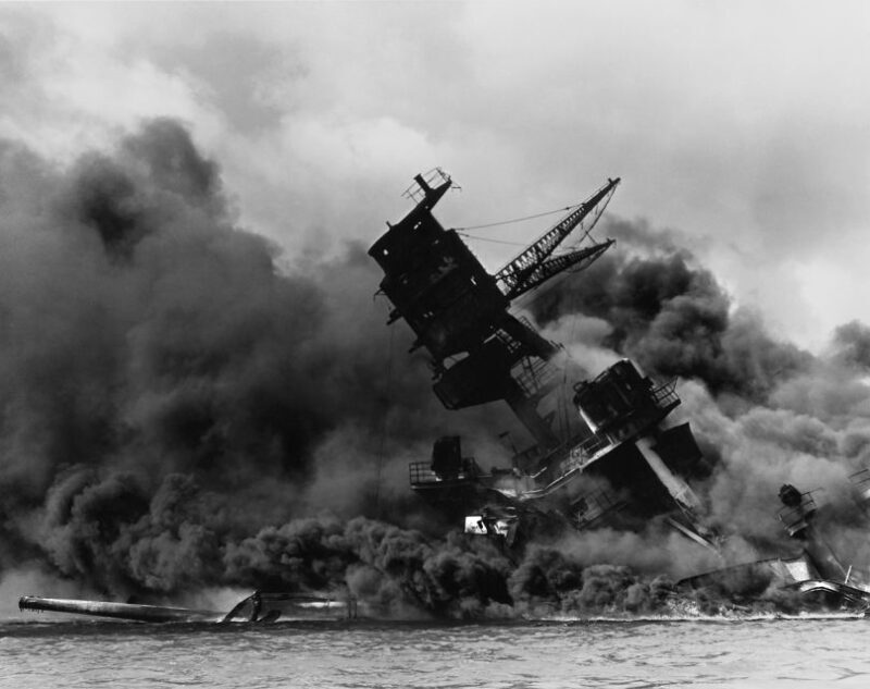 From Waikiki: Pearl Harbor USS Arizona Memorial Program - The Guided Experience: Stories and Insights