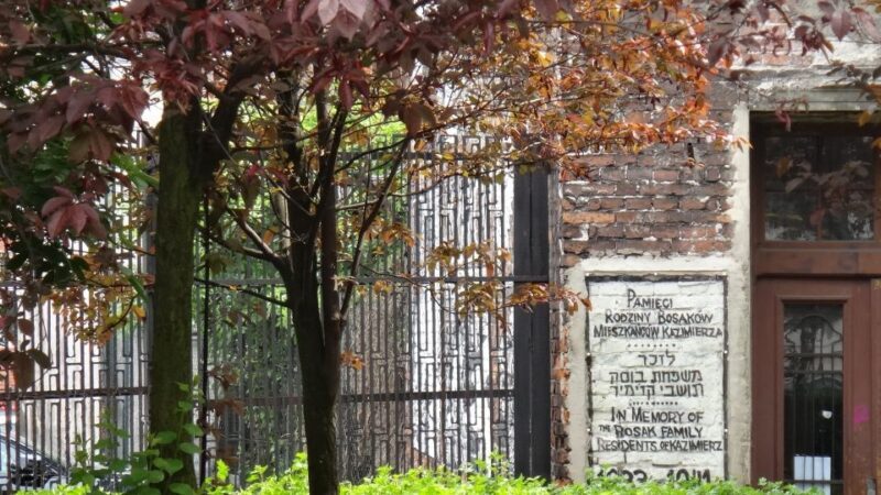 From Warsaw: Krakow Guided Private Tour with Transport - FAQs