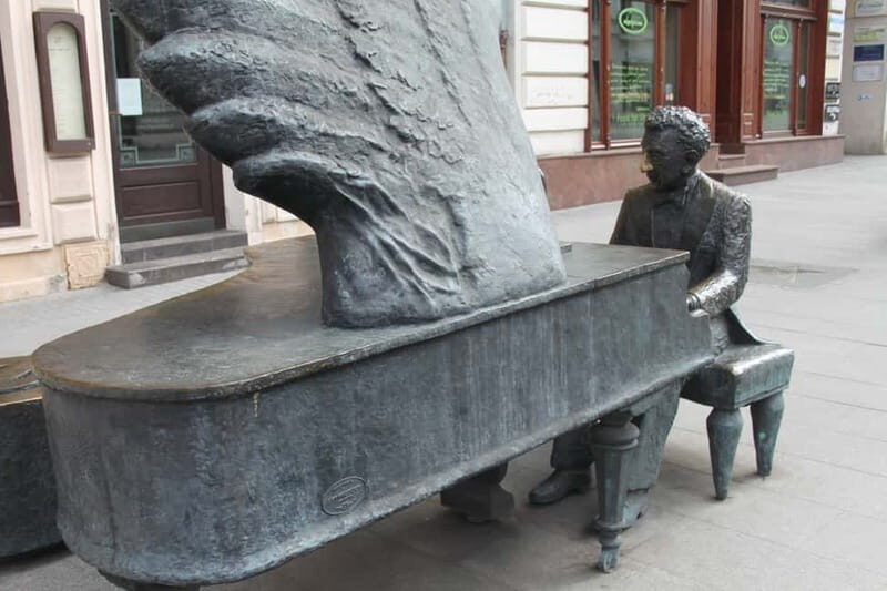 From Warsaw: Lodz & Litzmannstadt Jewish Ghetto Private Tour - FAQ