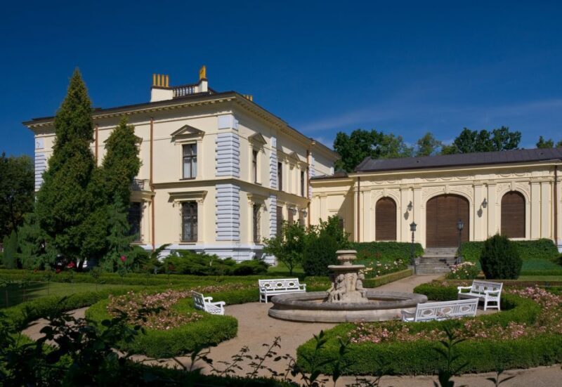 From Warsaw: Lodz Private Full-Day Tour - Street Art and Murals: The City’s Modern Identity