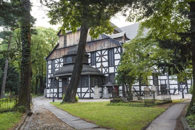 From Wroclaw: Peace Churches in Swidnica and Jawor - An Overview of the Experience