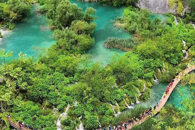 From Zadar: Plitvice Lakes Guided Day Tour with Tickets - FAQ