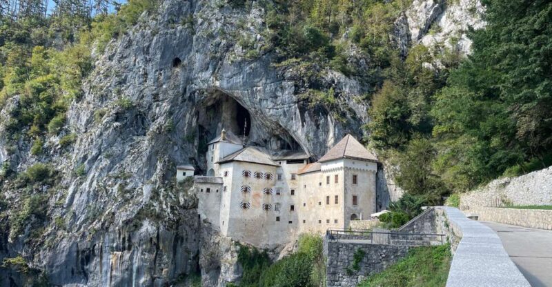 From Zagreb: Ljubljana, Postojna Cave & Predjama with Ticket - Exploring Slovenia in a Day: What to Expect