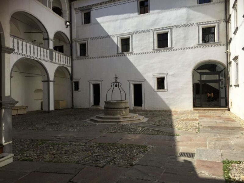 From Zagreb: Varazdin Baroque Town & Trakoscan Castle - Practical Details & Tips