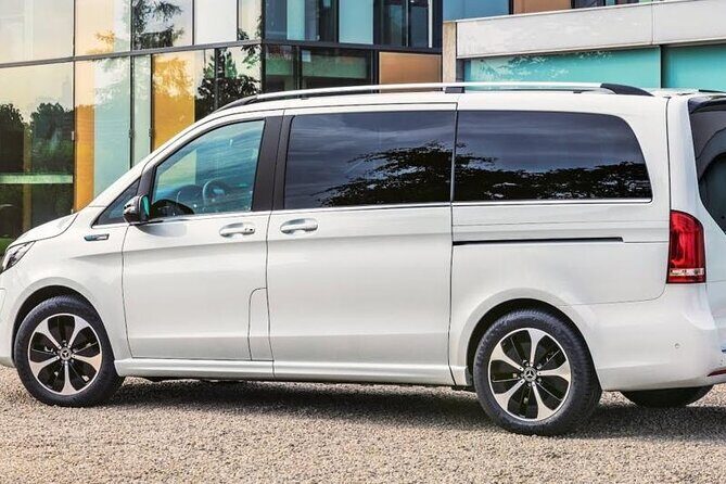 From Zurich Airport: 1-Way Private Transfer To Zurich Hotel - Who Should Consider This Service