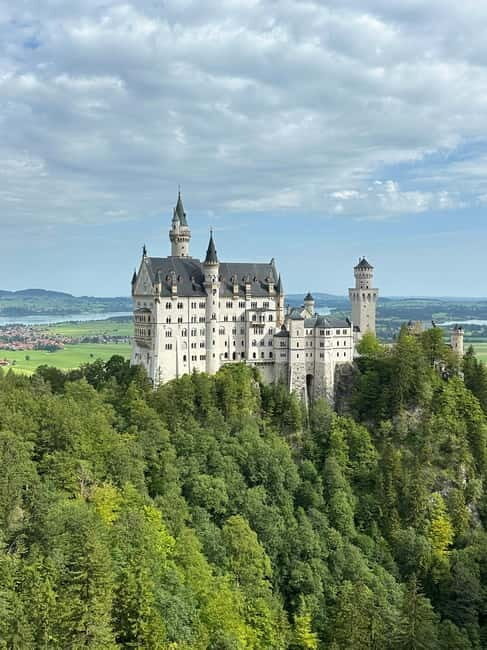 From Zurich: Neuschwanstein Castle Private Tour with Lunch - Considerations and Who It’s Best For