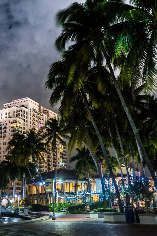 Ft. Lauderdale: Boos and Booze Haunted Pub Crawl - The Itinerary Breakdown: What You Can Expect