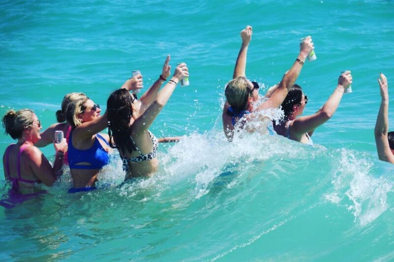 Ft. Lauderdale: Party Boat Tour to the Sandbar with Tunes - FAQ
