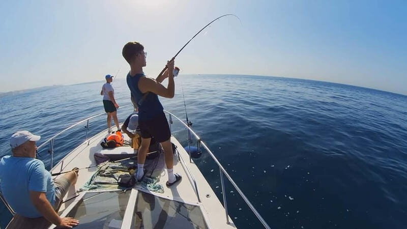 Fuengirola: Bottom Fishing Trip with Drinks & Equipment - The Experience: What to Expect on Your Fuengirola Fishing Trip