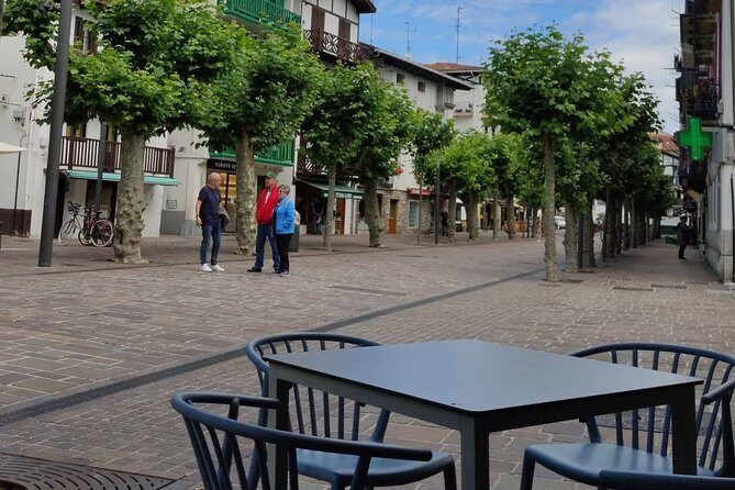 Fuenterrabia, San Juan and San Pedro with pintxos in the Gran Sol - An In-Depth Look at the Fuenterrabia, San Juan & San Pedro Tour