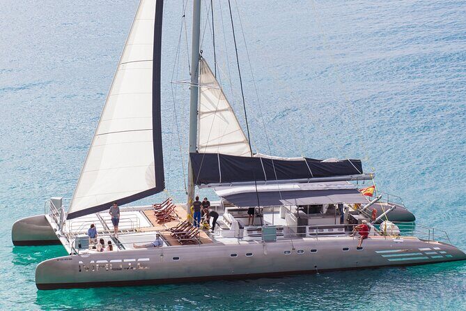 Fuerteventura: Day at Sea on a Sailing Catamaran with Lunch and Drinks - Setting Sail in Fuerteventura: What to Expect from the Tour