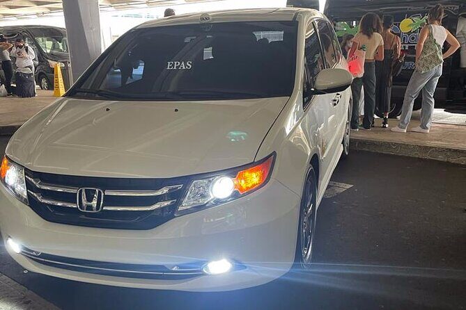 Fukuoka Airport (FUK) to Fukuoka (Cruise Port Hakata) - Arrival Private Transfer - Authentic Insights from Reviewers