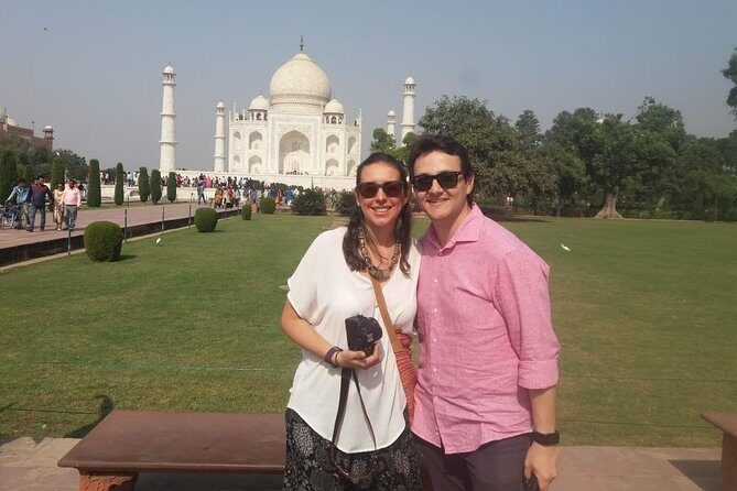 Full Day Agra Sightseeing with all Inclusive (Entrance Fee & Lunch) - Key Points