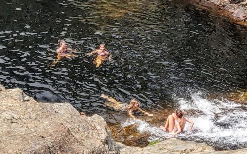 FULL DAY - ALVAO PARK - FISGAS ERMELO WATERFALLS W/ TRANSFER - Cultural Flavors: Lunch and Wine Tasting