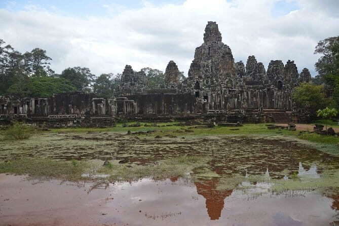 Full-Day Angkor Wat Private Tour from Siem Reap with Pickup - Key Points