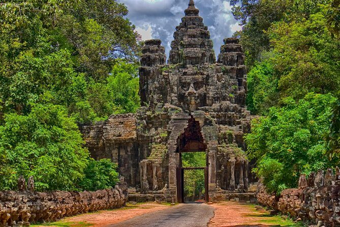 Full-Day Angkor Wat Sunrise & Sunset & All Must-See Private Tour - Key Points