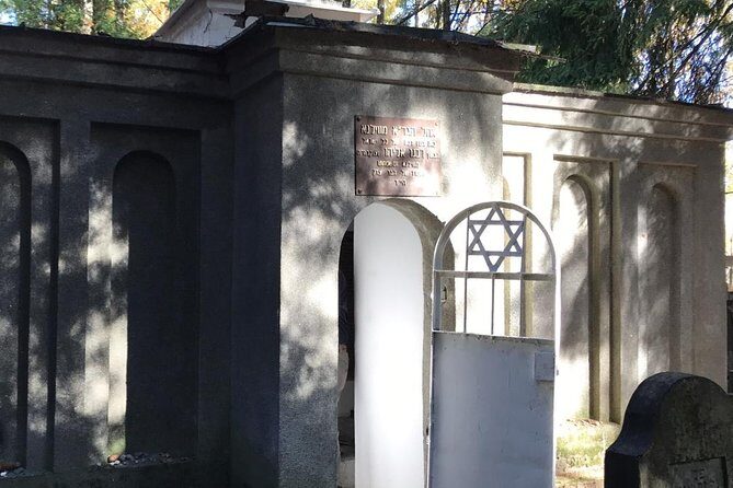 Full day around Lithuania: Jewish Finding Family Roots Trip - What to Expect from the Itinerary