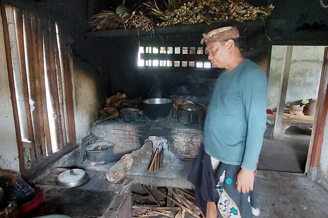 Full-Day Bali Rural Life and Trekking in Village Private Experience - A Home-Cooked Balinese Lunch