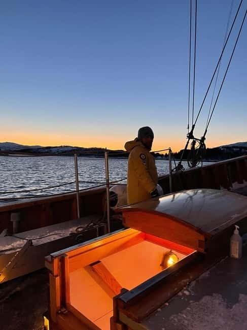 Full day boat trip by Hermes II to old trading post - A Closer Look at the Itinerary and Experience