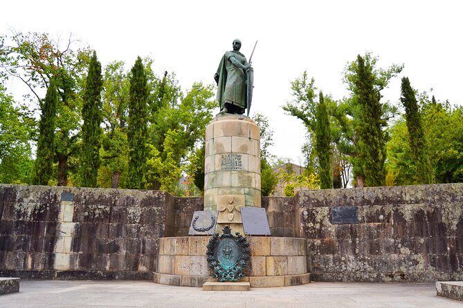 Full-Day Braga & Guimarães Guided Semi-Private Tour with Lunch from Porto - An In-Depth Look at the Tour