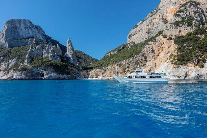 Full Day Cala Gonone and Gulf of Orosei Mini Cruise - Full Day Cala Gonone and Gulf of Orosei Mini Cruise