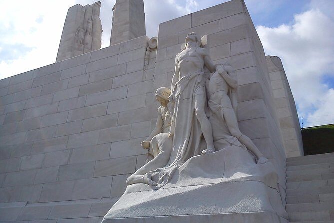 Full-Day Canadian WW1 Vimy and Somme Battlefield Tour from Arras - Key Points