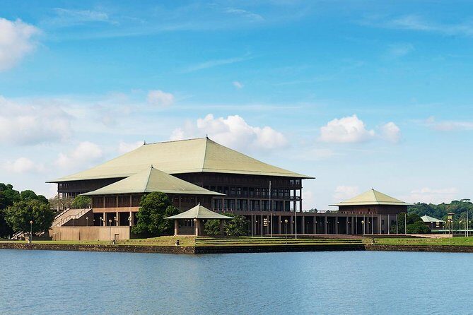 Full-Day Colombo City Tour (Private Car) - FAQ