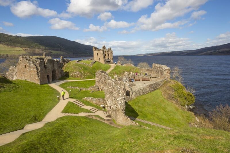 Full-Day Custom Tour: Loch Ness, Glencoe and Highlands - An In-Depth Look at the Highland Adventure