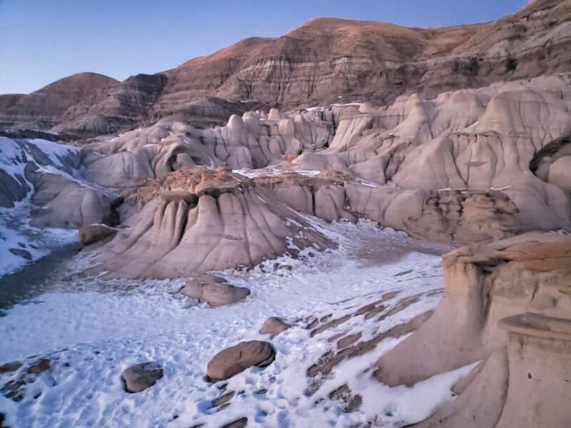 Full Day - Drumheller tour by Coach from Calgary - An Introduction to the Drumheller Adventure