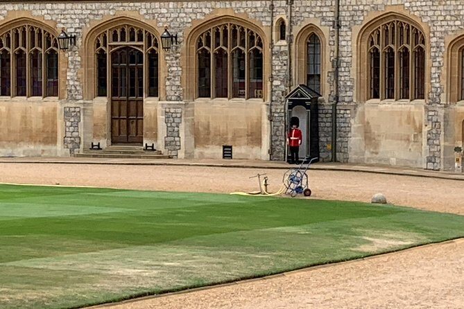 Full Day Excursion Royal London & Windsor in an Iconic London Black Cab - FAQ