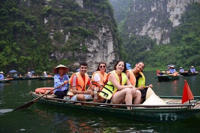 Full Day Explore Bai Tu Long Bay With Cave And Kayaking From Hanoi - The Sum Up