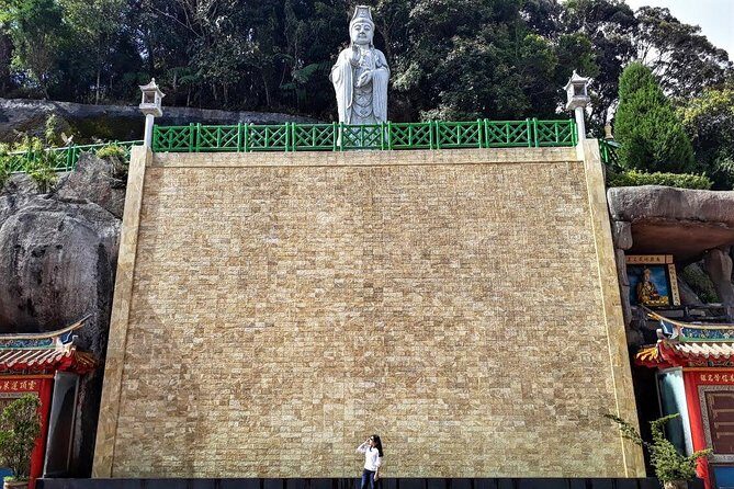 Full-Day Genting Higland Tour En-route Batu Caves - Batu Caves: More Than Just a Photo Op