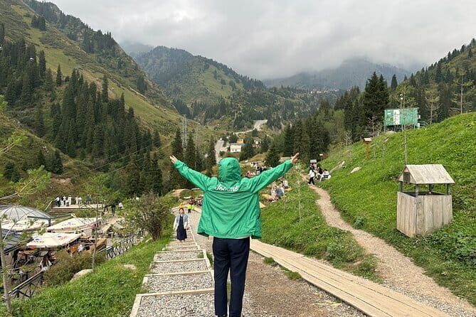 Full Day Guided Almaty City Tour + cable car - FAQ