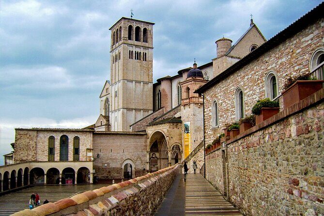 Full-Day Guided Historical Tour of Cascia and Assisi - The Itinerary: What to Expect on Your Day of Religious Discovery