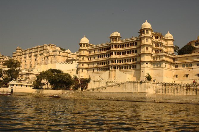 Full-Day Guided Private Tour of Udaipur City Monuments - Key Points
