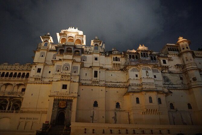 Full-Day Guided Private Tour of Udaipur City Monuments - Who Will Appreciate This Tour?