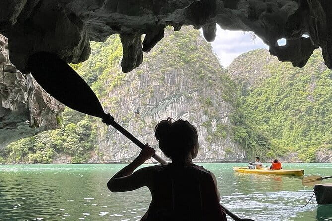Full Day Guided Tour to Lan Ha Bay with Kayaking, Cliff Jumping - An In-Depth Look at the Itinerary