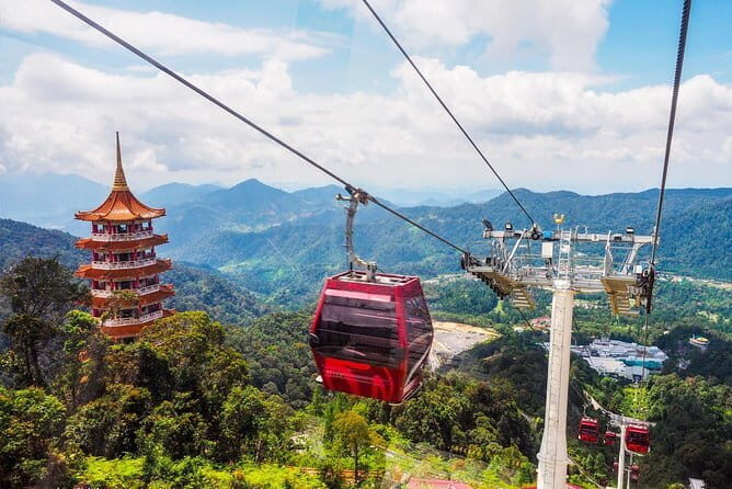 Full-Day Guided Tour to Sunway Lagoon Theme Park with Ticket - FAQ