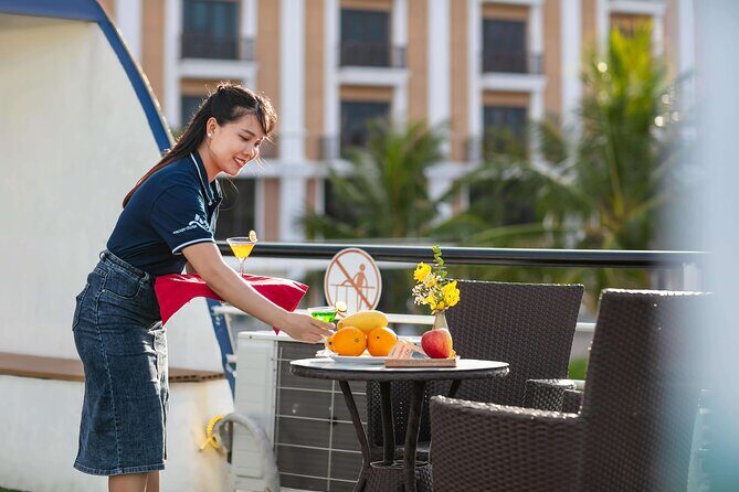 Full-Day Halong Bay Cruise with Limousine Pickup - Key Points