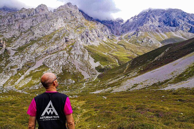Full Day Hiking in Picos de Europa National Park - Key Points