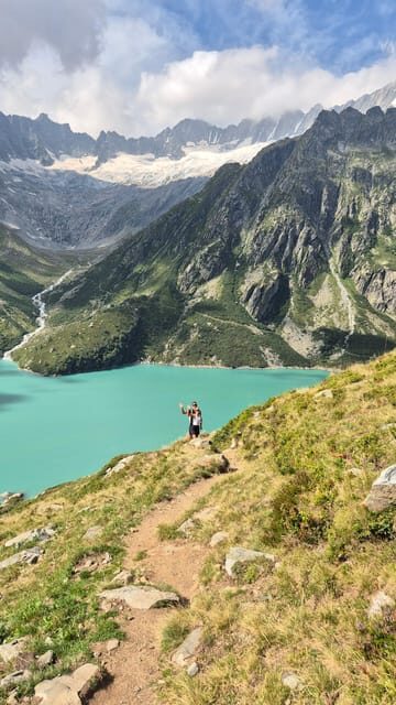 Full-Day Hiking Swiss Alps and Lake with Pick-up - Practical Details and Tips