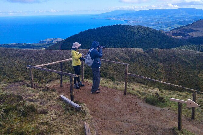 Full Day Hiking Trail Sete Cidades and Ferraria - A Full Day of Natural Splendor and Cultural Stories