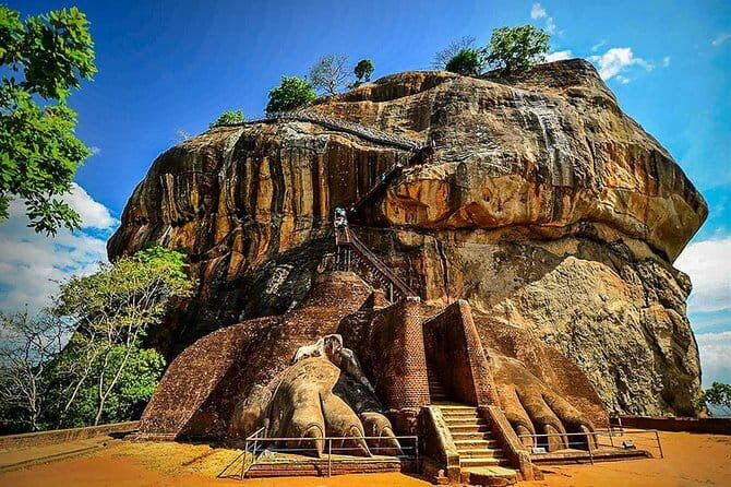 Full-Day Hop-On Hop-Off Tour of Sigiriya from Kandy with Lunch - Key Points
