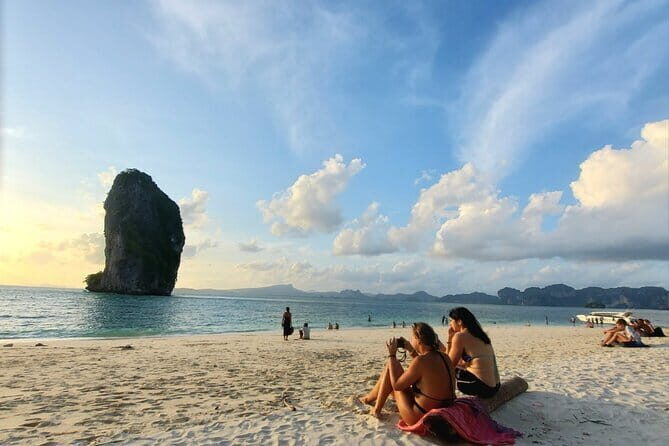 Full Day Krabi Jungle Tour with Hot Spring and Tiger Cave Temple - Tiger Cave Temple: Climb for the View